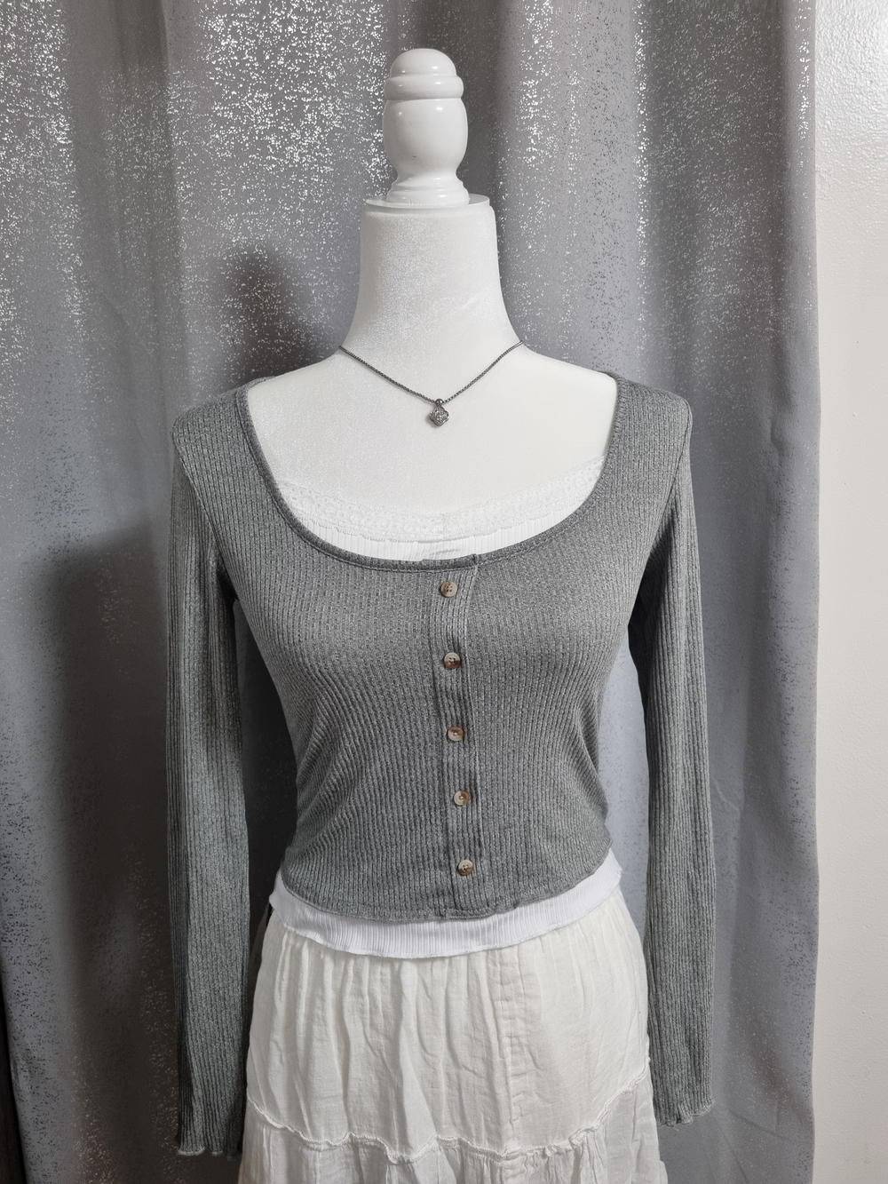 Just Polly Gray Ribbed Henley Layered Crop Top w/ Lace Cami Size Small